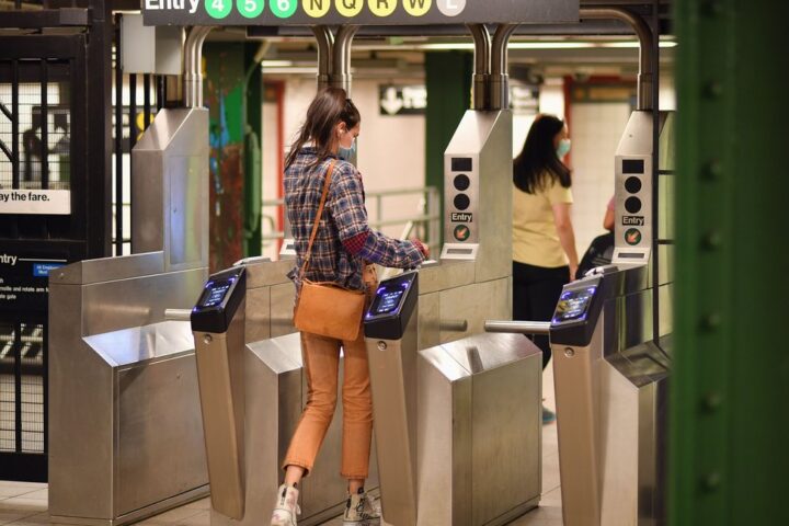 MTA pitches subway, bus fare hikes by Labor Day weekend